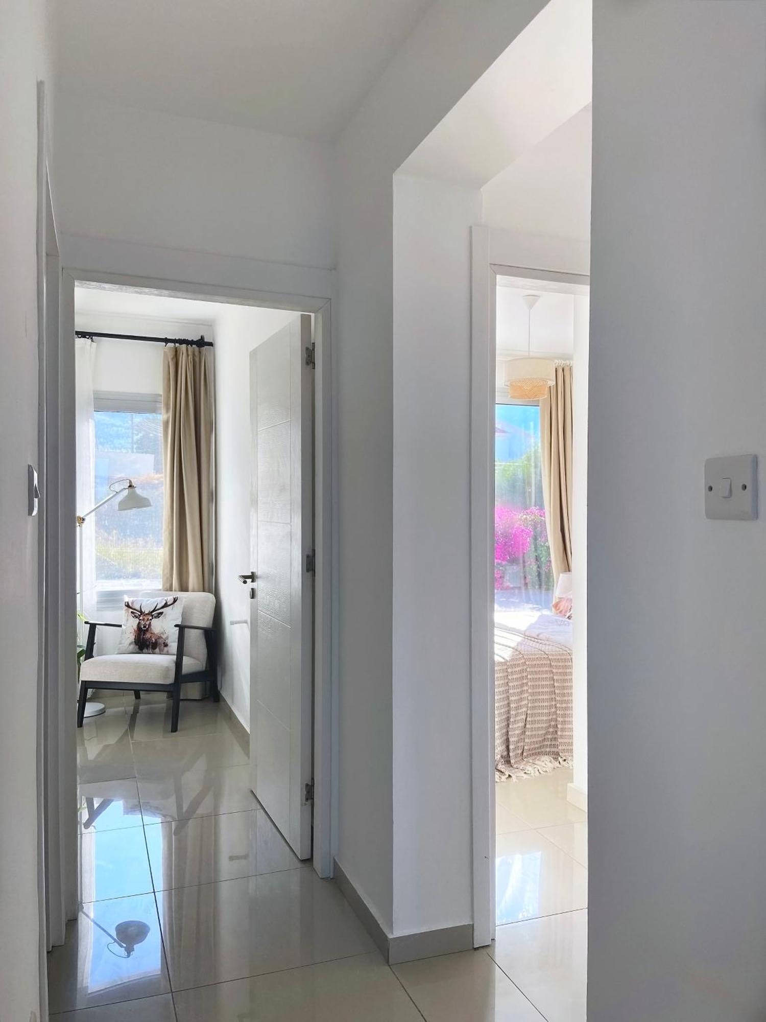 Spacious Three-Bedroom Apartment With Sea View A4 Lapithos  Ngoại thất bức ảnh