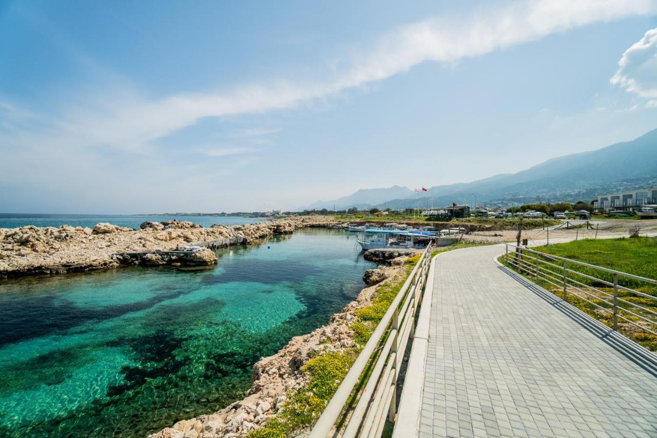 Spacious Three-Bedroom Apartment With Sea View A4 Lapithos  Ngoại thất bức ảnh